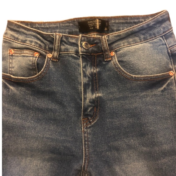 SOLD | Monkey Ride High Rise 90s Style Jeans - Picture 4 of 12